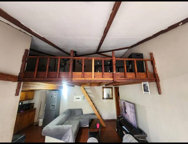 2 BEDROOM APARTMENT FOR SALE IN BRIXTON